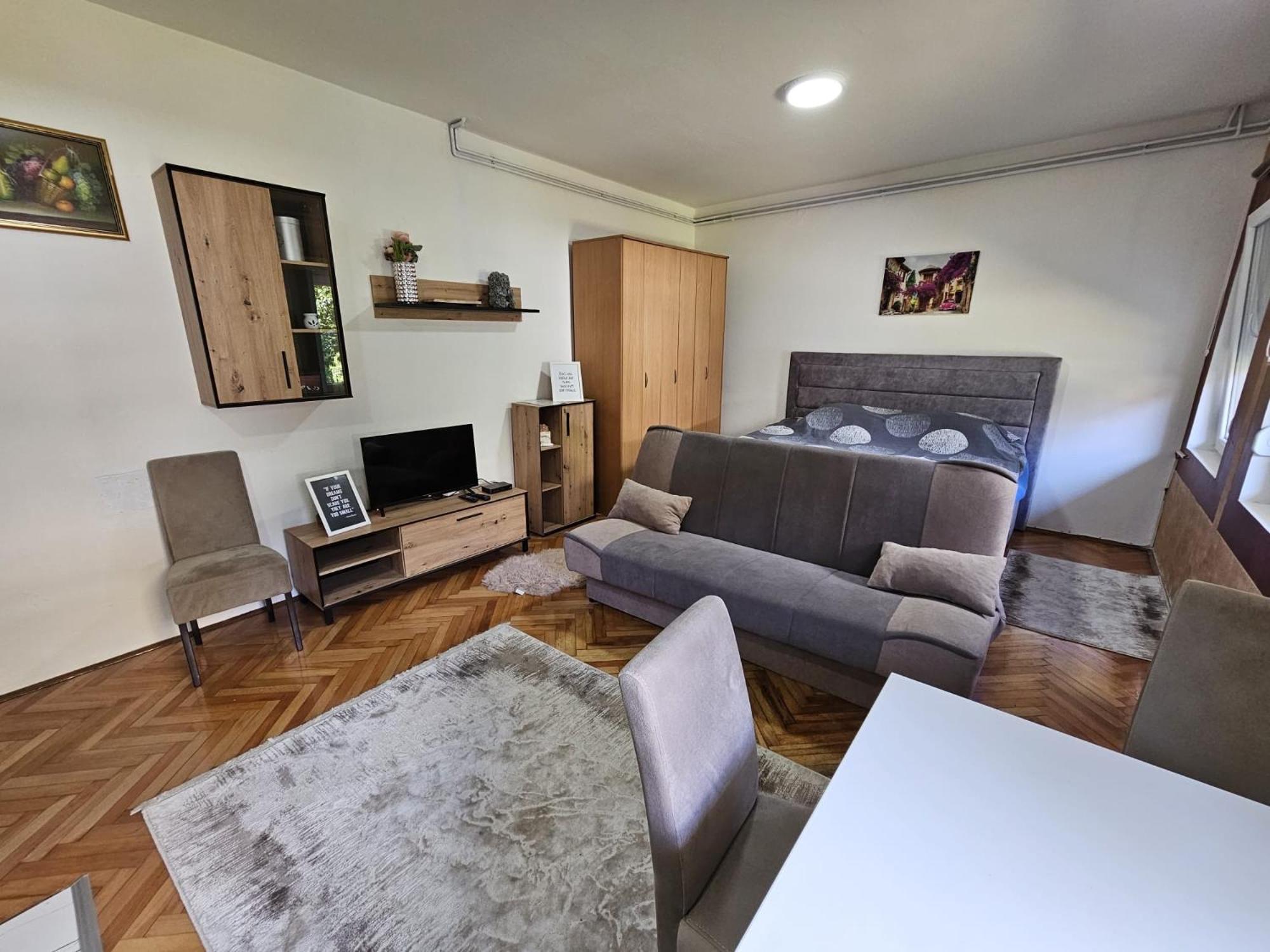 Aloha Apartment Novi Pazar Exterior photo