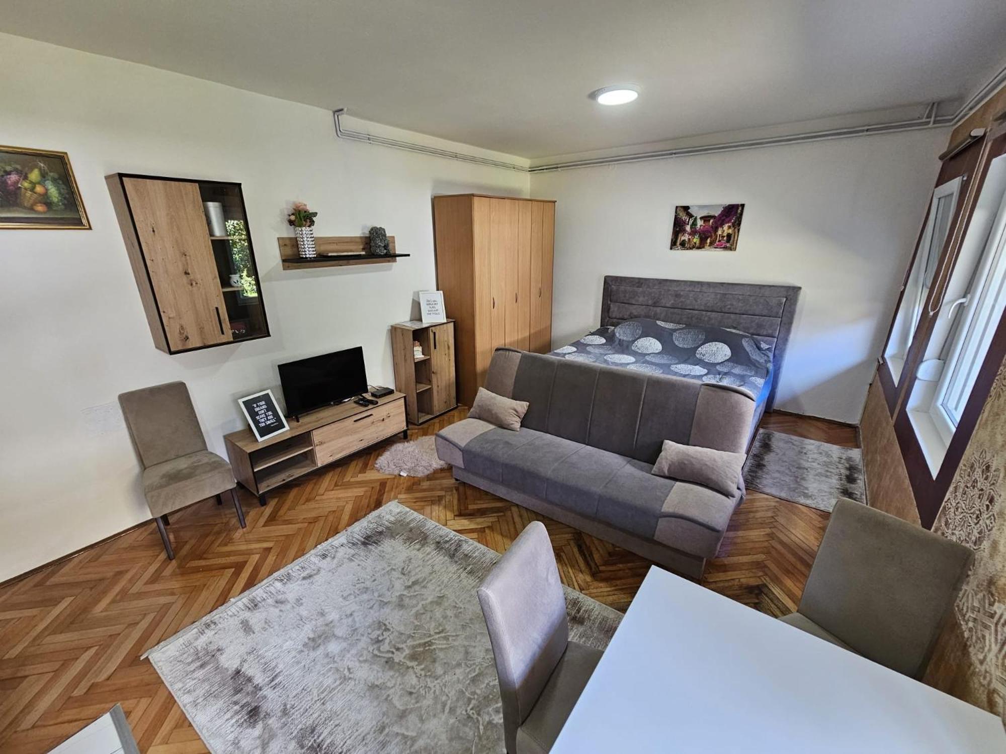 Aloha Apartment Novi Pazar Exterior photo
